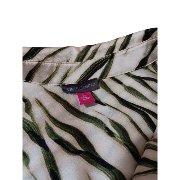 VINCE CAMUTO Blouse Top 2X Career Office Dressy VNeck Chic Cream Greenery Animal - Picture 5 of 10